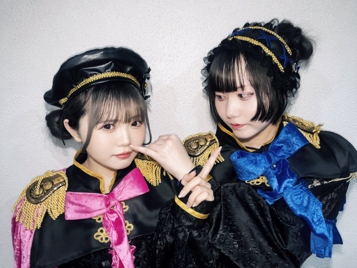 KrownKrown_idol's tweet image. 引用みたいな仲良し写真撮りたかったのに

リアル幼馴染メンバーはこうなる

#KK #KrownKrown
@kana_Krown ＠rua_Krown