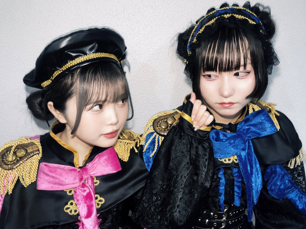 KrownKrown_idol's tweet image. 引用みたいな仲良し写真撮りたかったのに

リアル幼馴染メンバーはこうなる

#KK #KrownKrown
@kana_Krown ＠rua_Krown