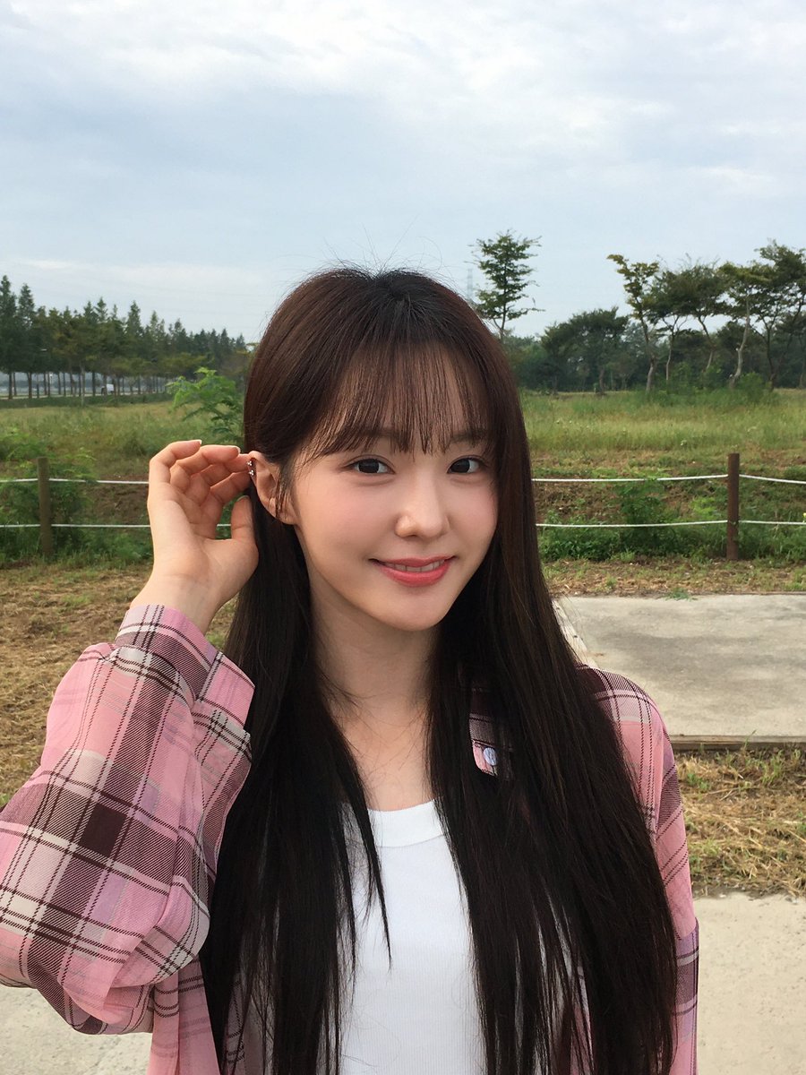 WOOAH 우아 tweet media