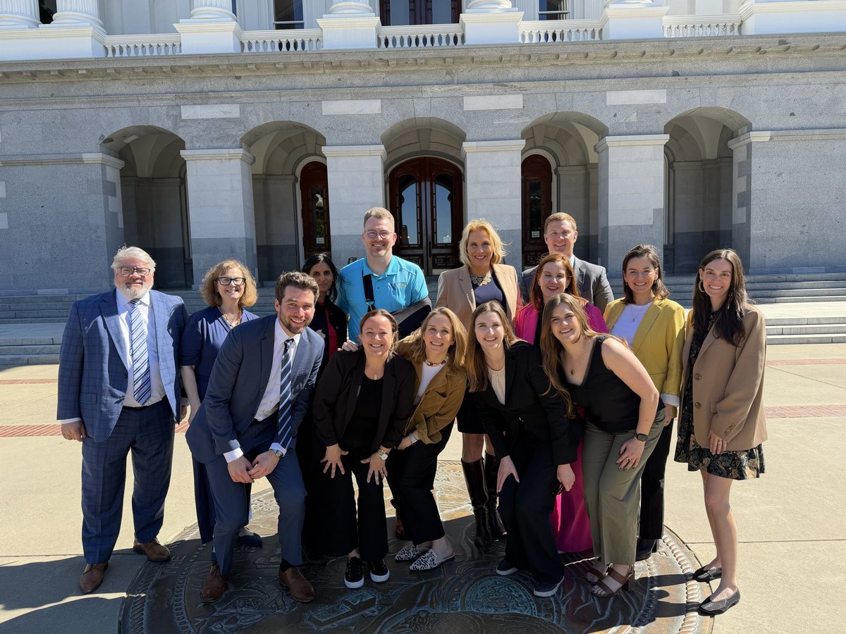 CA Retailers Association tweet media