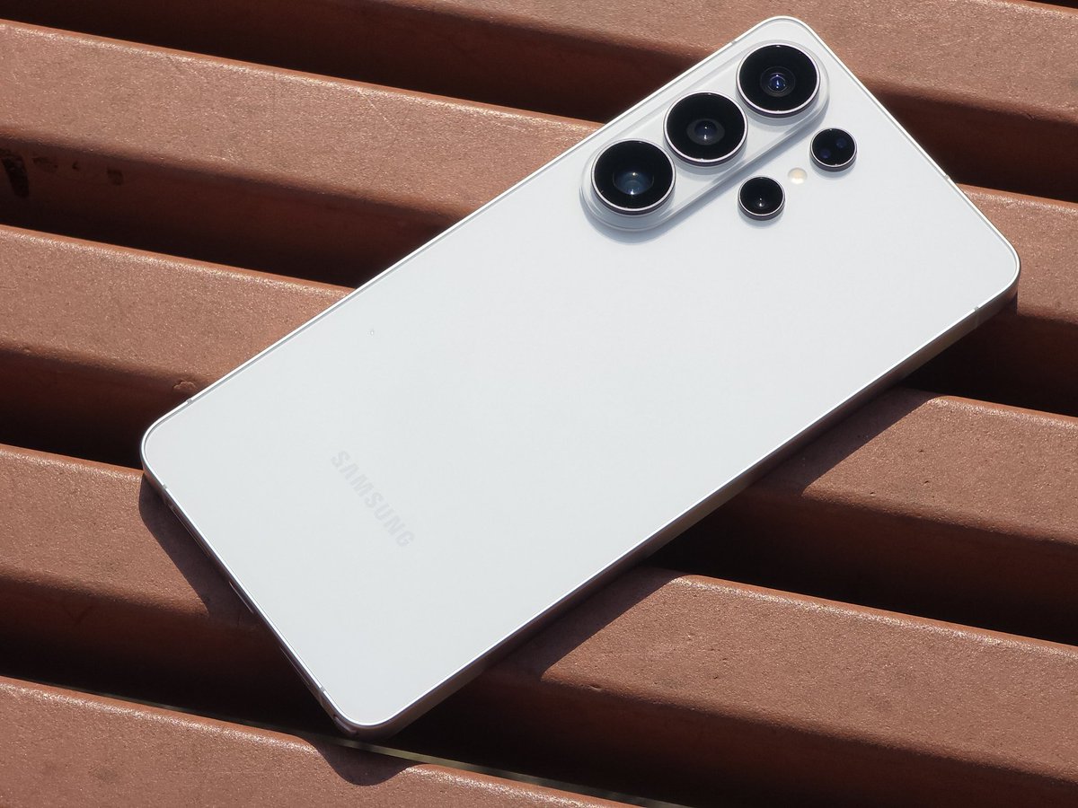 Ice Universe tweet media