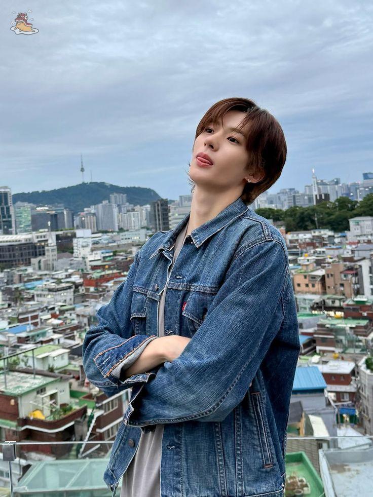 SOC-IE 💛 ˚☽˚.⋆ tweet media