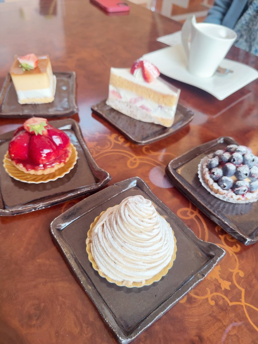 大塚茜　Akane Otsuka tweet media
