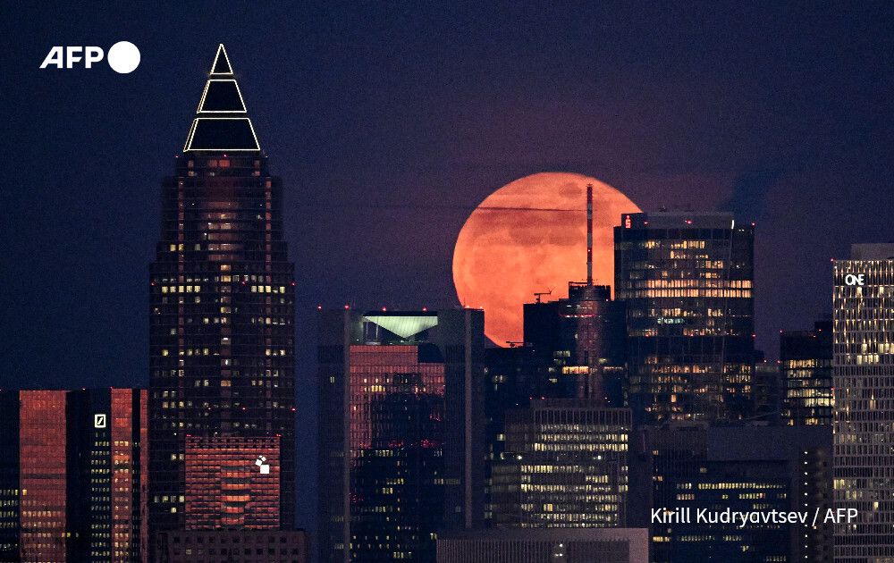 AFP's tweet photo. Moon shots.

AFP photographers around the world capture the March full moon, also known as a "Worm Moon", that becomes a "Blood Moon" when it happens at the same time as a total lunar eclipse https://t.co/1AS9VVt8qH