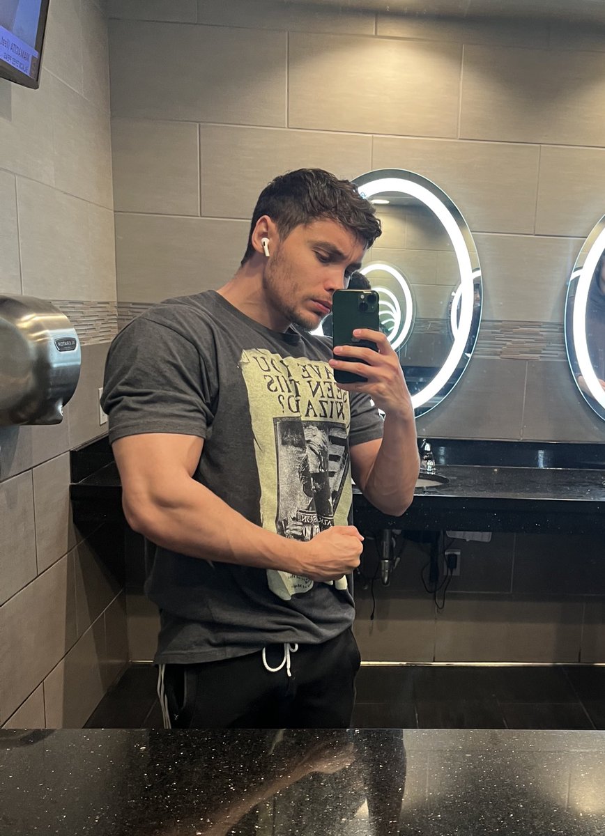 I mog you and every candy crush gamer Dad on this shitty platform bitch. Look at me, blue hair DEI supporter and woke activist. Fuck outta here I love games with a passion since I was 2 years old. I'd die on a hill alone defending Highguard.