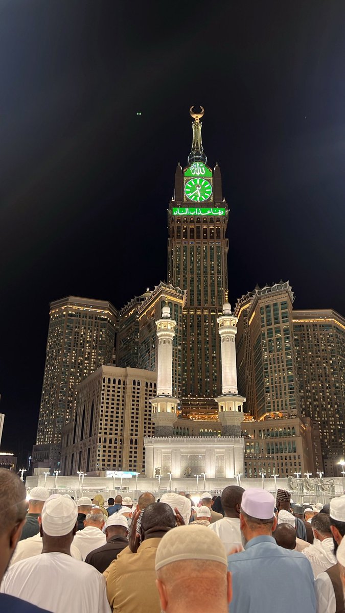 0i_iji's tweet photo. الحمدلله على تمام العمرة ، اللهم اجعلها عمرة مقبولة وسعيًا مشكورًا وذنبًا مغفورًا
ودعاءً مستجاباً 🤍. https://t.co/iETUDs3dzb