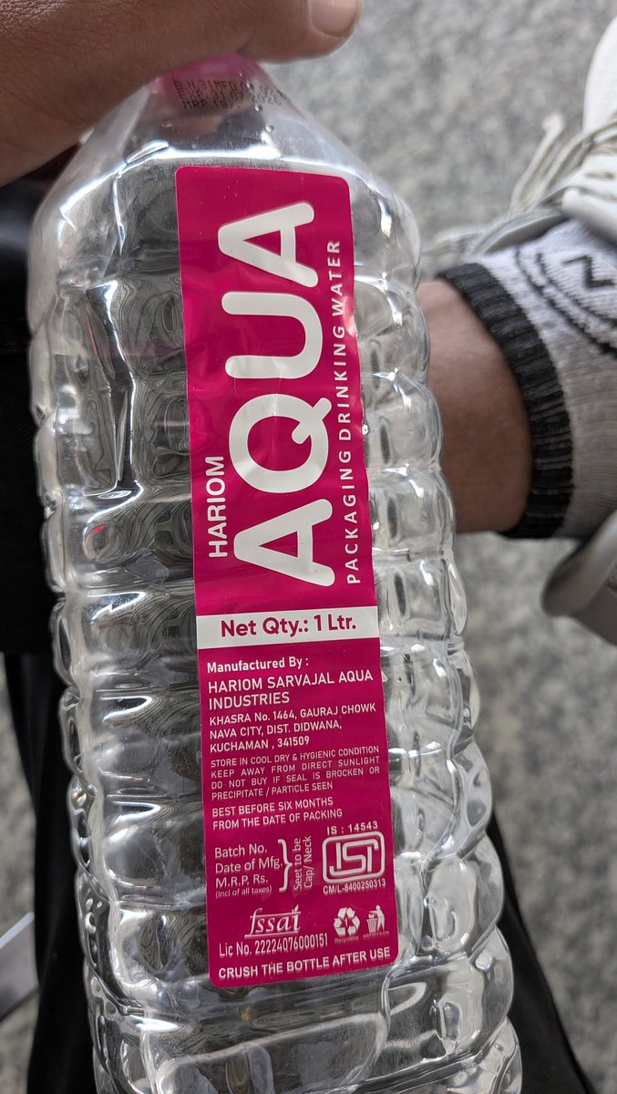 Subjaat's tweet photo. @IRCTCofficial  it's second time overcharge for water bottle and bottle not railneer https://t.co/LL3nwXxE9H