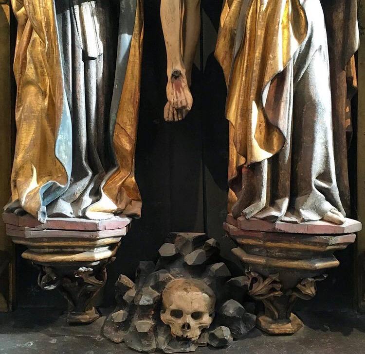 “Do not despair. One of the thieves was saved. Do not presume. One of the thieves was damned.” 

- St. Augustine