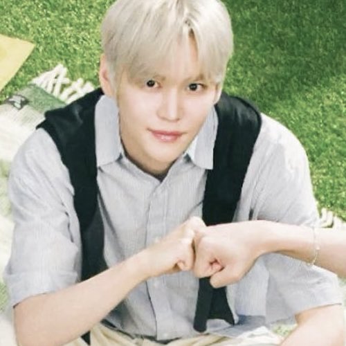 มือจิ๋ว ๆ