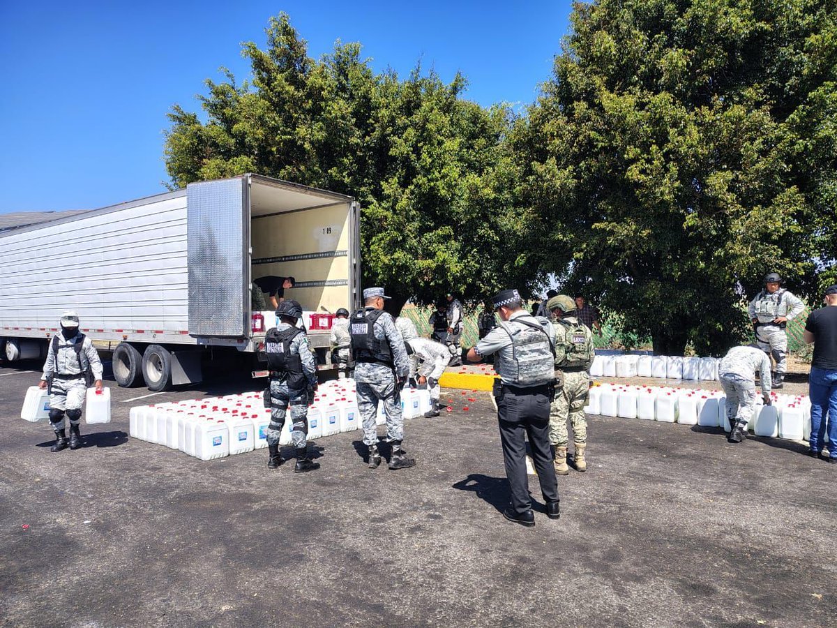 Golpe al narco en carretera: Aseguran mas de un centenar de paquetes de  cocaína 

Link nota:
paginaapena.blogspot.com/2026/03/golpe-…