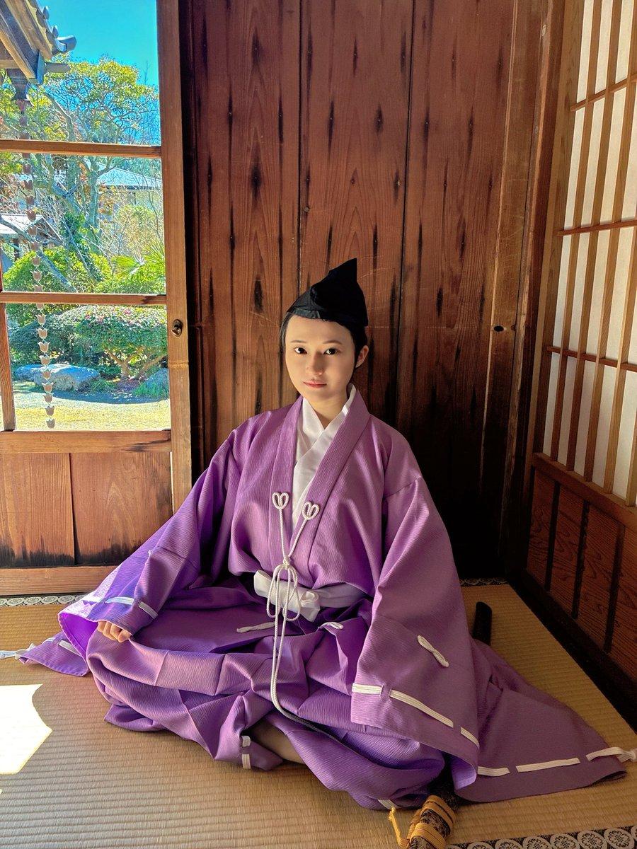 初音空美（えすれある） tweet media