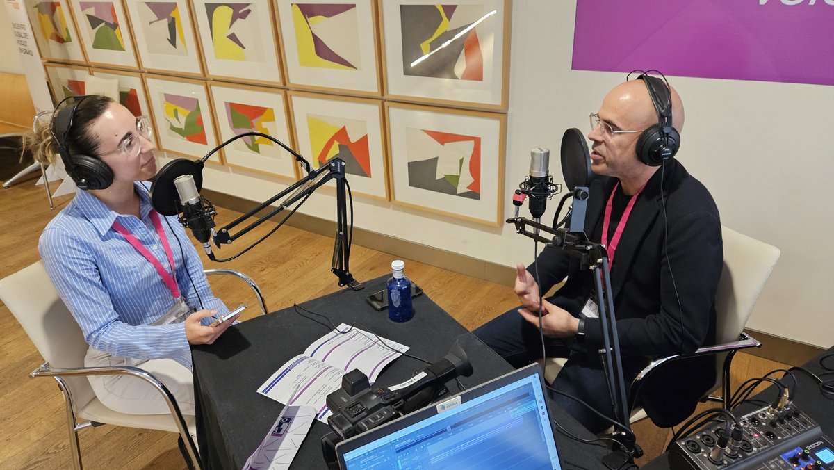 ProsodiaPodcast's tweet photo. Hoy queremos agradecer a @EsReportero su colaboración en nuestra #voiceletter, en especial a Alba Canovacas, Elena Gocmen y Juan Barriga. 

Este año contaremos nuevamente con esta escuela, pionera en #Andalucia.

Inscripciones a #Prosodia26 en https://t.co/jyCCQXKHWy https://t.co/RYhOtDsJtO