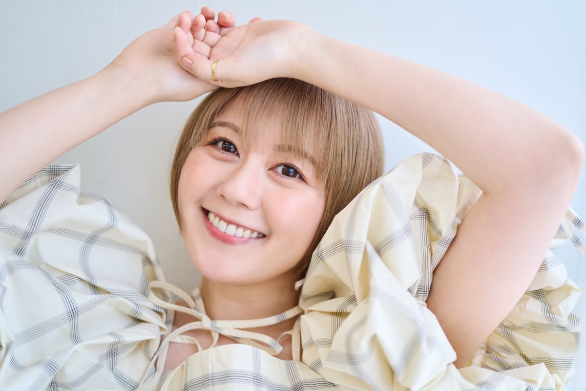 T_Larissa_T's tweet photo. ◤お知らせ◢

宣材写真が新しくなりました！

https://t.co/G6DBmiCSXw https://t.co/n8IaBIUgen