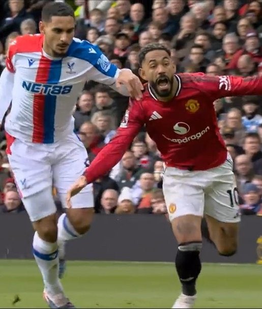 EPL Bible tweet media