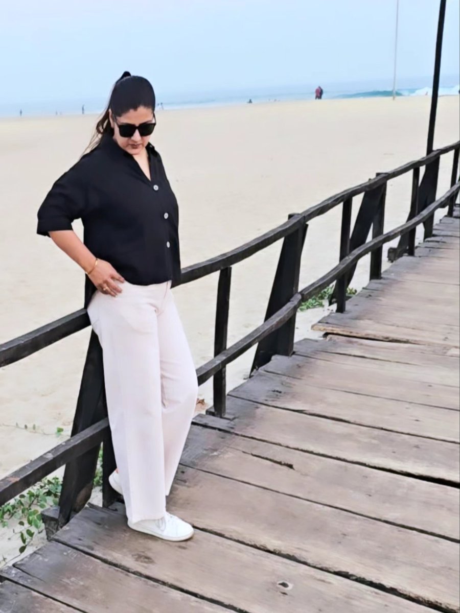 Shailanu_'s tweet image. When you're focused on your own grind, 
everything else is just background noise.
#Focused #OwnYourJourney #StayDriven #GoalGetter