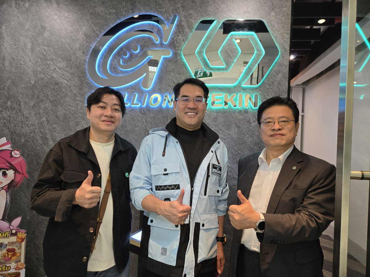 Travis who one of members of CoinUp, thank you for coming all the way to Bangkok to see me. Our meeting was incredibly fruitful. We have no doubt that by sharing our respective resources, we can create new business opportunities, create synergy, and achieve abundant results.