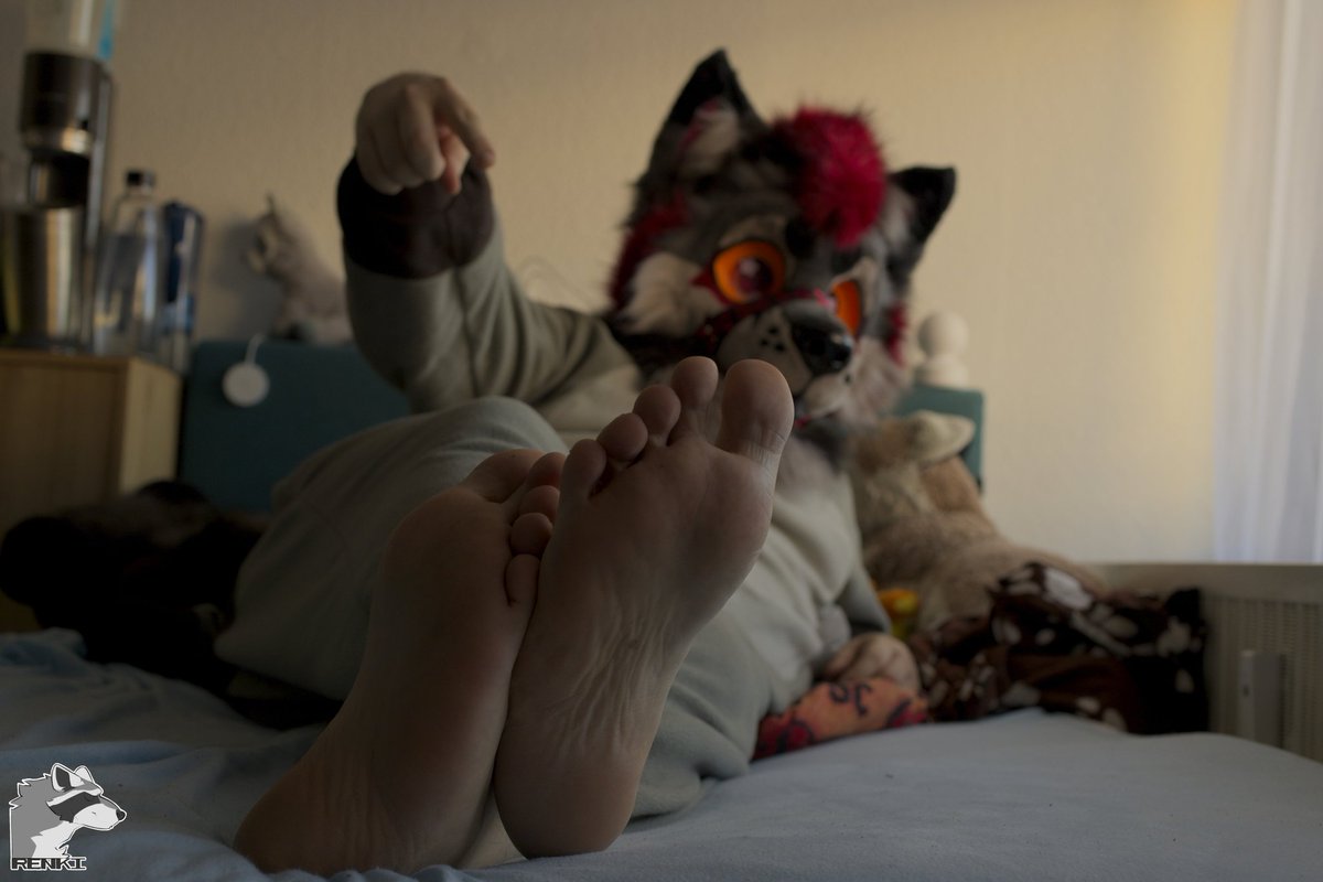 Your snout goes here ~