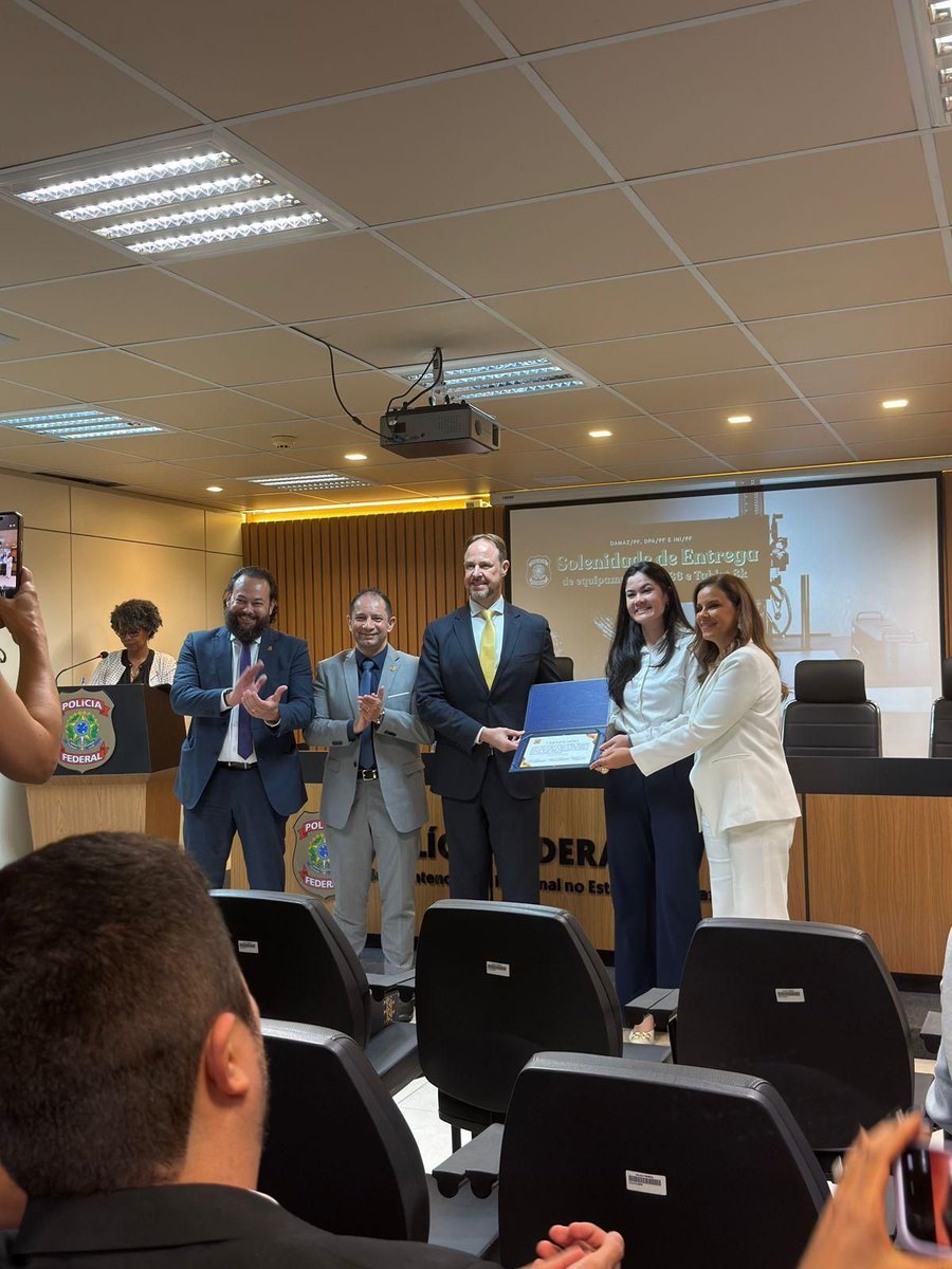 foster + freeman tweet media