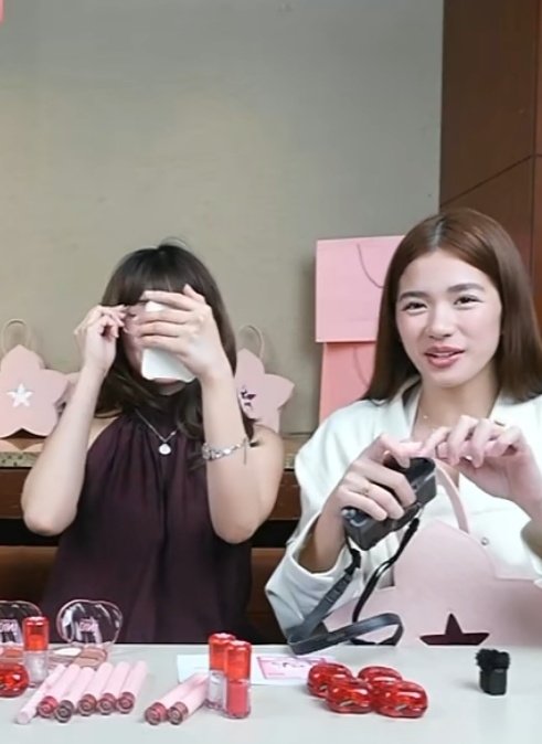 _asukal99's tweet photo. I'm too soft for this MalAiah. ๐ค๐ฅบ
#BINI #BINICosmetics https://t.co/3wpNajZ08n
