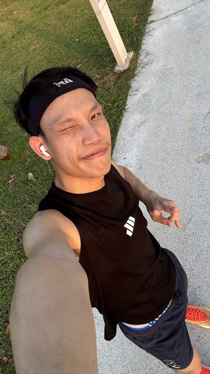 Zeedoxx🦊 tweet media