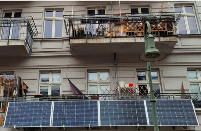 vaielettrico's tweet photo. La #GuerraIran sta presentando il conto a tutti, sotto forma di aumenti vertiginosi di luce&gas. Il rimedio? Diventare noi stessi #prosumer, produttori di buona parte dell’energia che consumiamo: quanto costa e quanto rende⬇️
https://t.co/psnoT7NVPe
@enelgreenpower @gruppo_a2a https://t.co/1bBUP59cXI