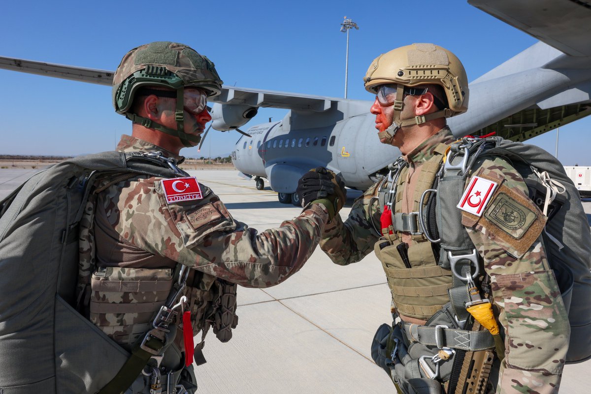 Deniz kadar sakin, fırtına kadar kararlı! 🇹🇷

#MillîSavunmaBakanlığı
#KuzeyKıbrısTürkCumhuriyeti
#GününFotoğrafı📸