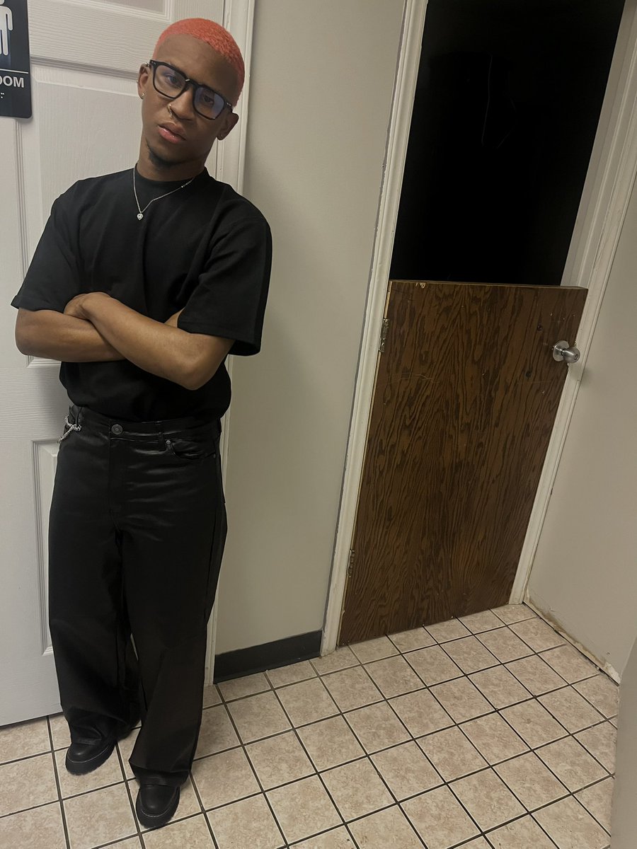 jforrjordon's tweet photo. 🖤 https://t.co/ySQn9mEhtg