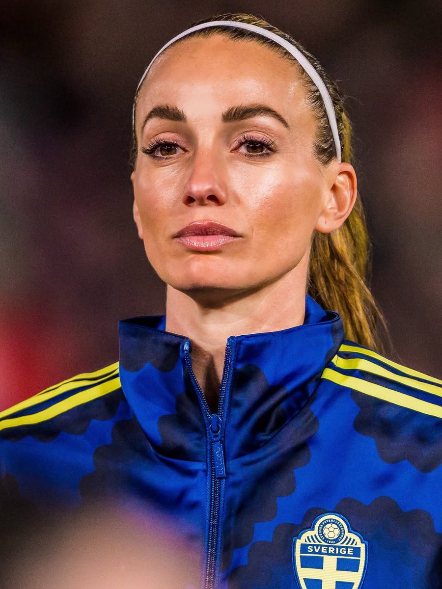 joyerswerda's tweet photo. Kosovare Asllani 🌟
#ITASWE #SWEWNT https://t.co/D3w9rOna77