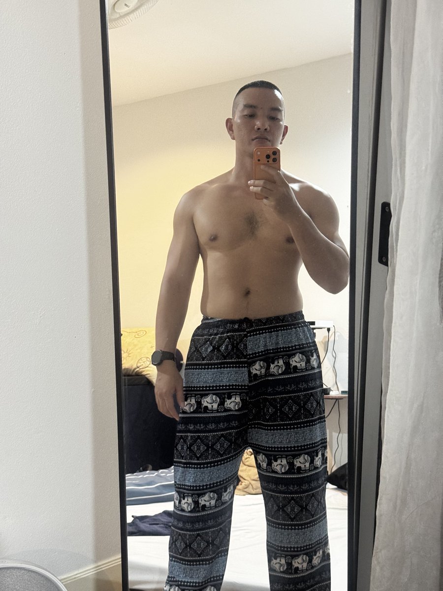 𝕙𝕦𝕤𝕝𝕚𝕧𝕖 tweet media