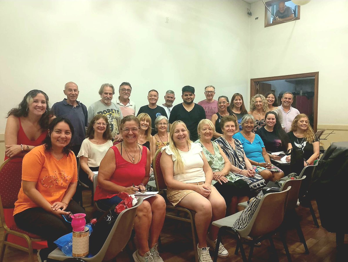 CoroXXMG's tweet photo. Primer ensayo del 2026!
Andiamo 💪 https://t.co/rpyKXQpXGU