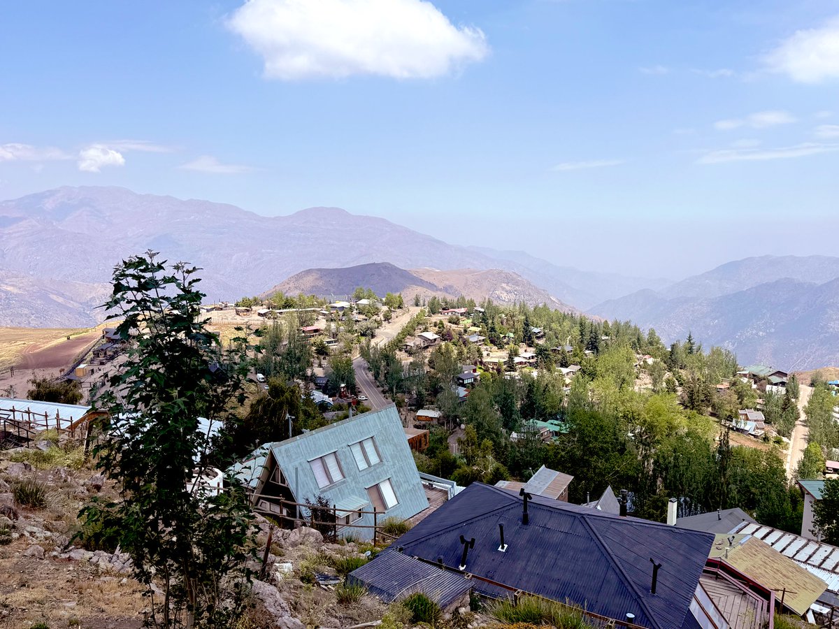 Buenos días !! hoy me toca trabajar a más de 2400 mts de altura. 
Es un buen día para eso