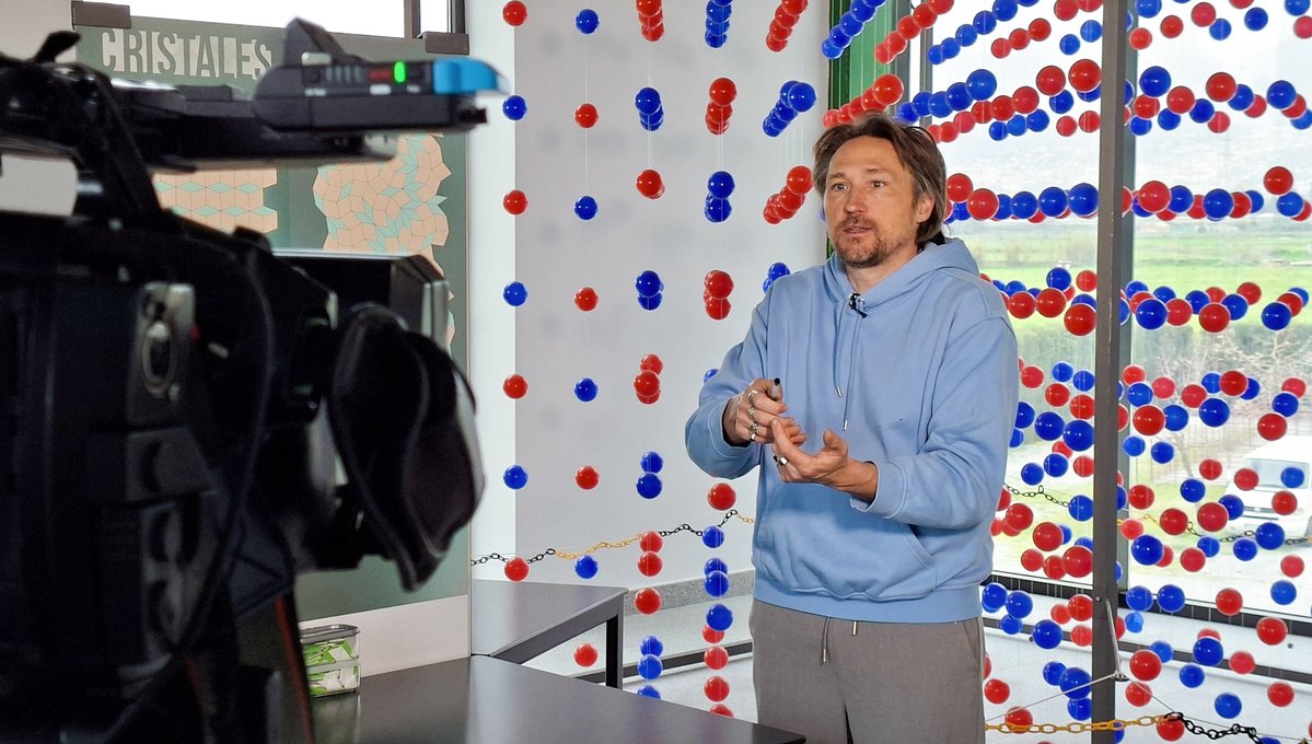IACT_CSIC's tweet photo. ♻️ De residuos de yeso a materiales de construcción sostenibles.

🎥 El método desarrollado por nuestro compañero, Alexander V. Driessche, protagonizará próximamente un episodio del programa ConCiencia de @canalsur.

👀 ¡No os lo perdáis! https://t.co/IxJPUHcz1G