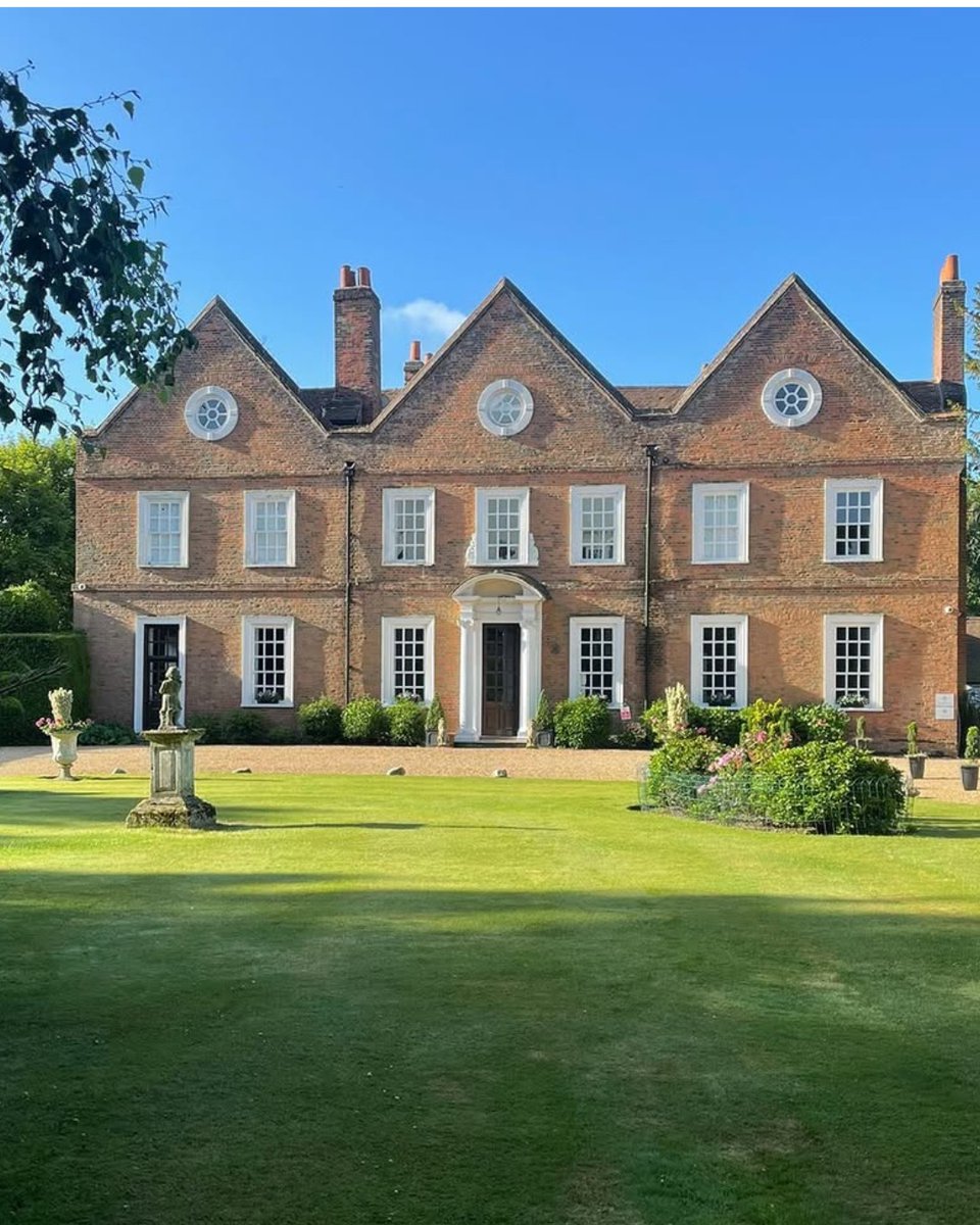 Hutton Hall Weddings tweet media
