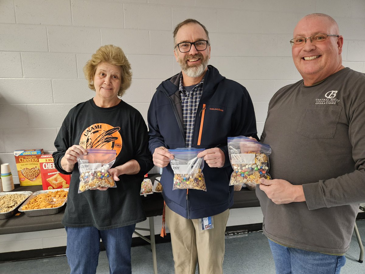 Unami Middle School tweet media