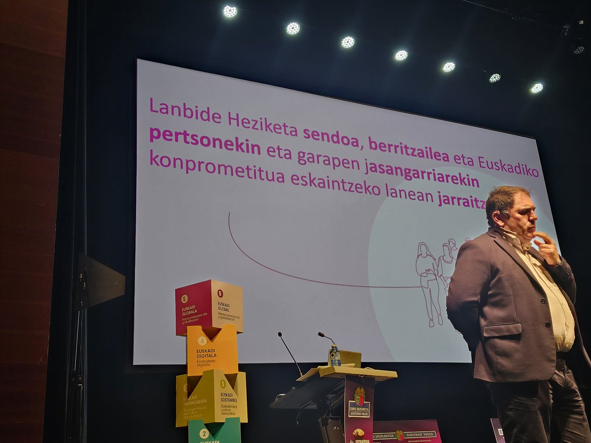 FPeuskadi tweet media