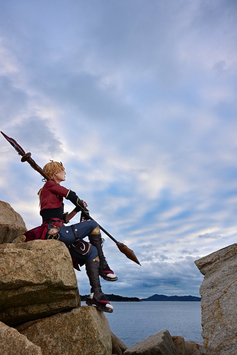 cosplay/原神/トーマ
Photo:<a href="/zzzzeta/">(っ'-')╮～ じーた</a> さん

たぶん夕飯とか考えてる🍡🍲
岩の雰囲気がお気に入り♪
#GenshinImpact #hoyocreators #Thoma