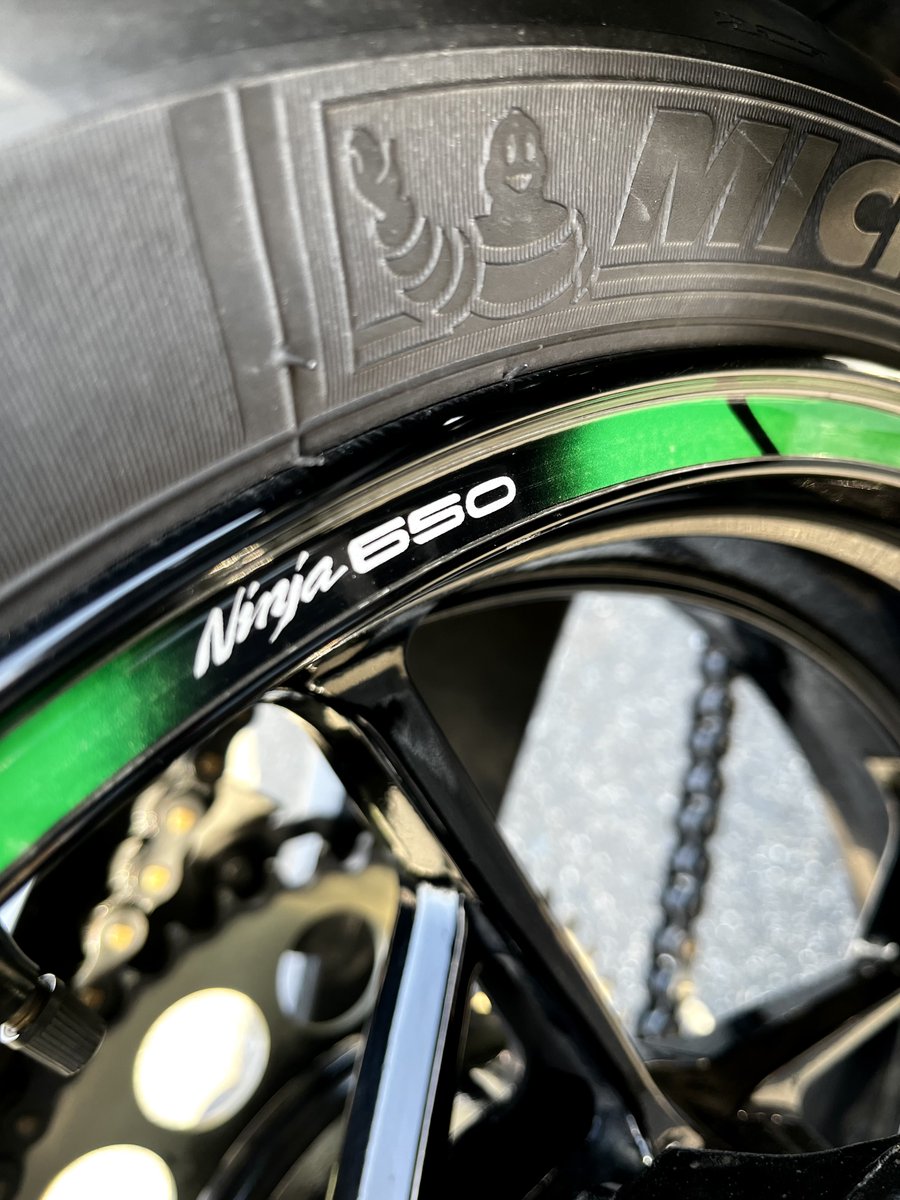 ⠀ ⠀ ⠀ ⠀ ⠀ ⠀ ＼ お疲れさま ／