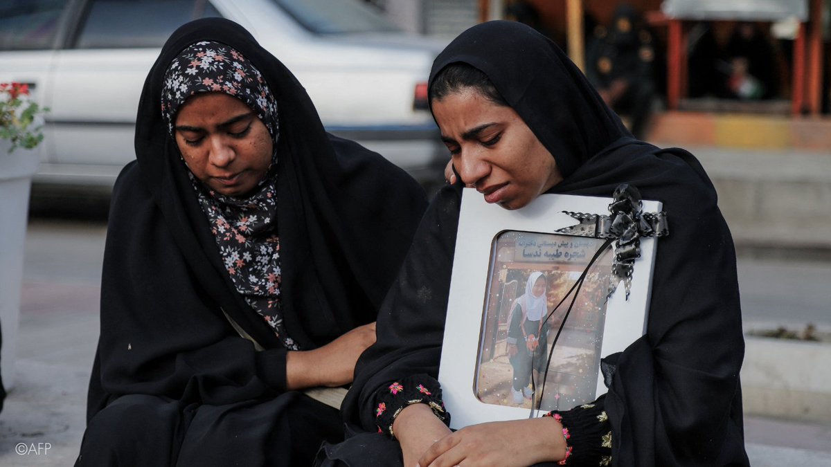 UNTreatyBodies's tweet image. Middle East / #Iran: UN committee on children's rights #CRC is deeply disturbed by the loss of innocent children’s lives and is gravely concerned about the escalating violence across the Middle East and its severe impact on children.
ohchr.org/en/press-relea…