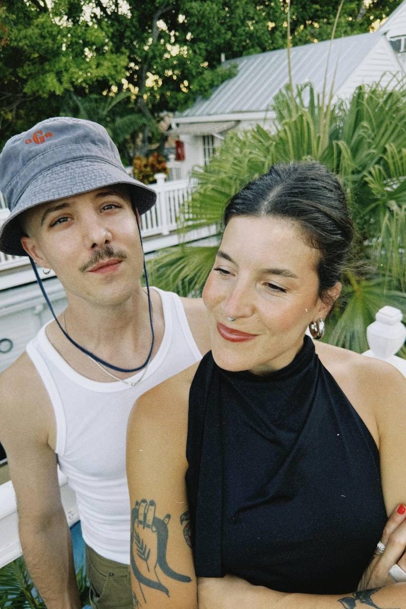 Loida_Cabeza's tweet image. 👨🏾‍🎤🎶🇮🇨  El festival #SoplodeLetras calienta motores con un cartel que fusiona música electrónica, rock rural y folclore contemporáneo

👉🏾 goo.su/iOY7tE  📸 @soplodeletras 

#Cultura #Conciertos #Tenerife