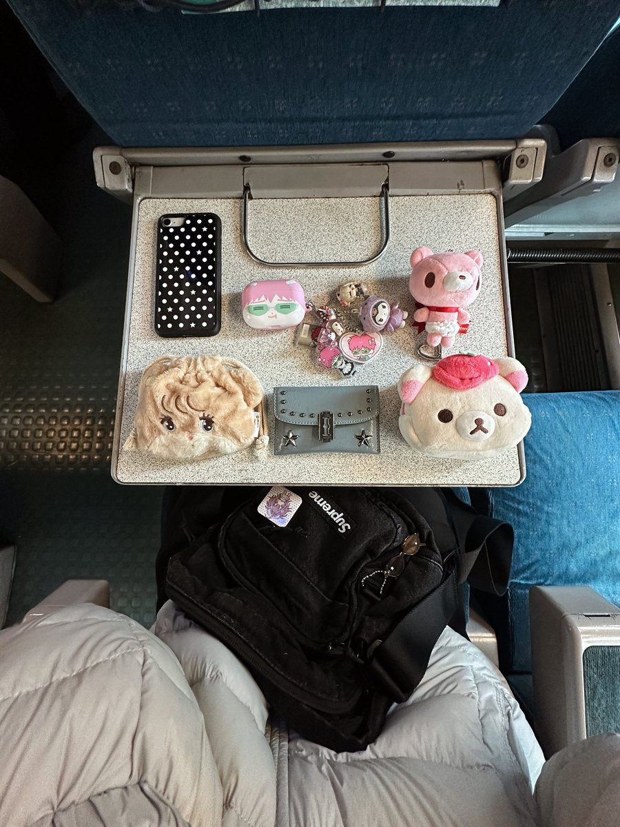 만두두 tweet media