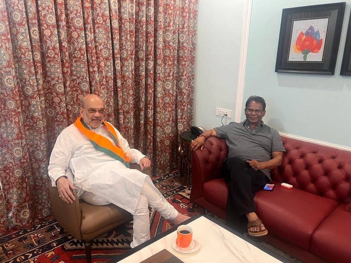 SanjDeep7's tweet image. “ #DilipRay is technically a #BJP candidate.”

nationalpoliticalmirror.com/dilip-ray-is-t…

NOTE: Dilip Ray is technically a BJP candidate, but he is running as an independent. Since only wealthy people have the courage to run for the Rajya Sabha, he may receive the necessary votes from both BJD and