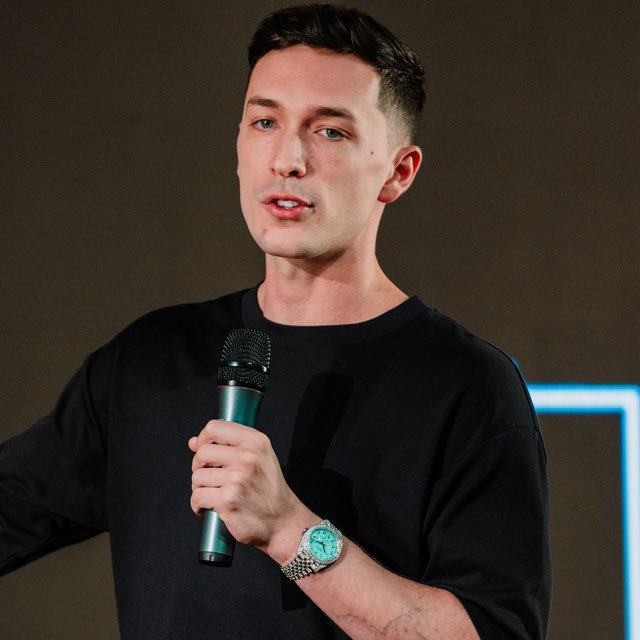 StarPlatinum tweet media