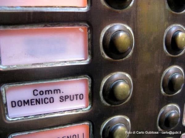 vincenzo5151's tweet photo. 83 anni oggi. 
Estroso, stravagante, geniale. Attento a temi sociali e politici, ma anche poetico narratore di storie d'amore.
Nelle canzoni di Lucio ci siamo noi, con le nostre paure, incertezze, speranze.
Il tempo passa, ma i suoi capolavori restano.

#4marzo1943
#LucioDalla https://t.co/Uelr8cHQu6