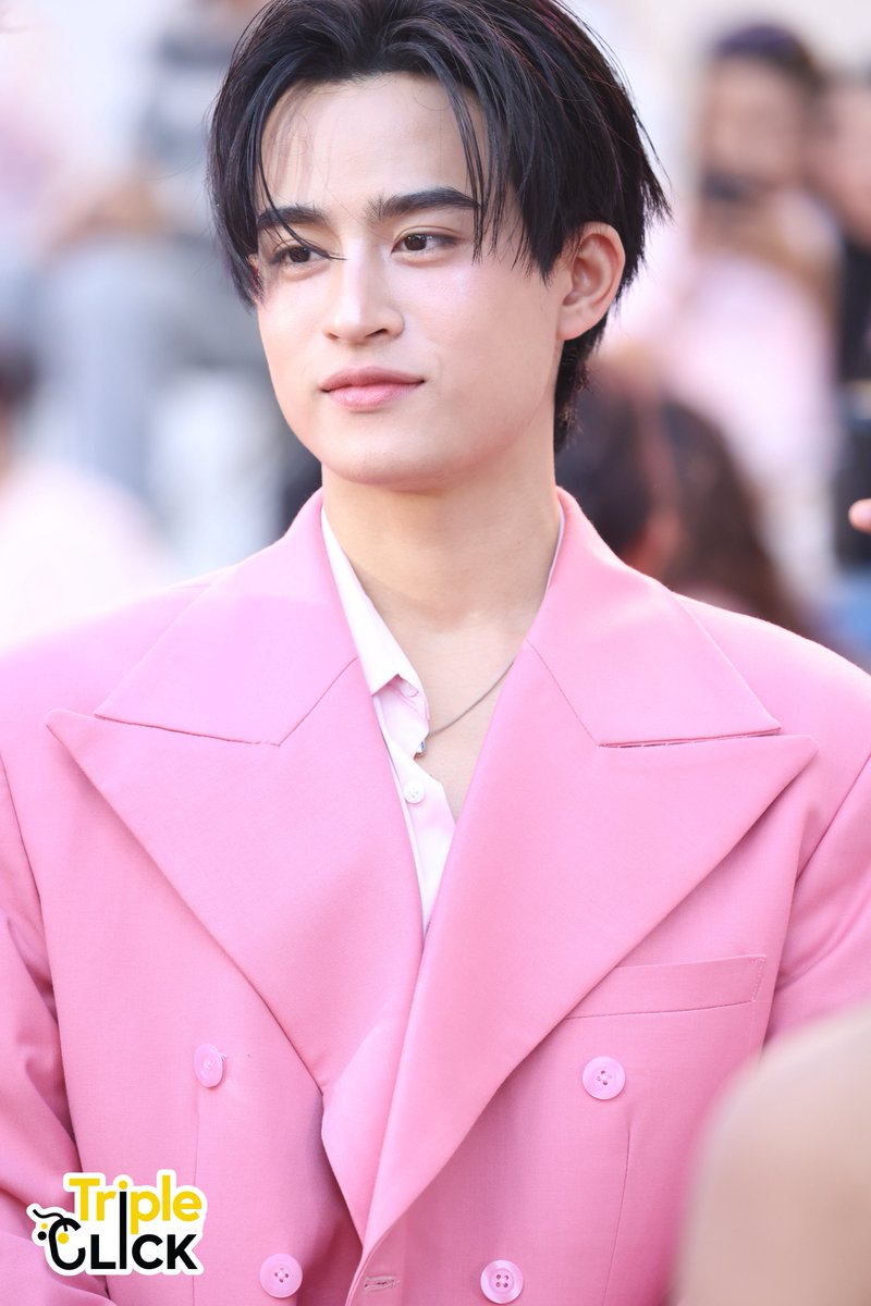 TripleClick tweet media