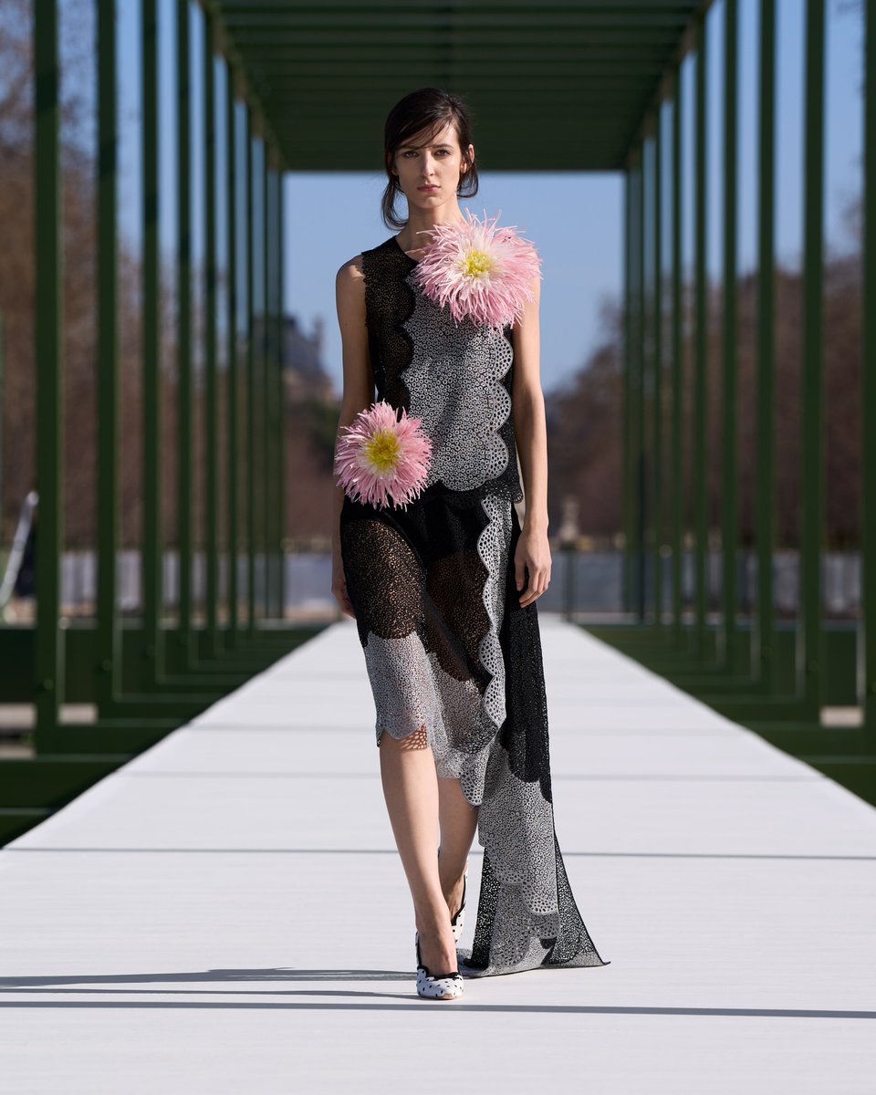 Dior Autumn Winter 2026-2027. Look 17 - a lace dress sprouts silk