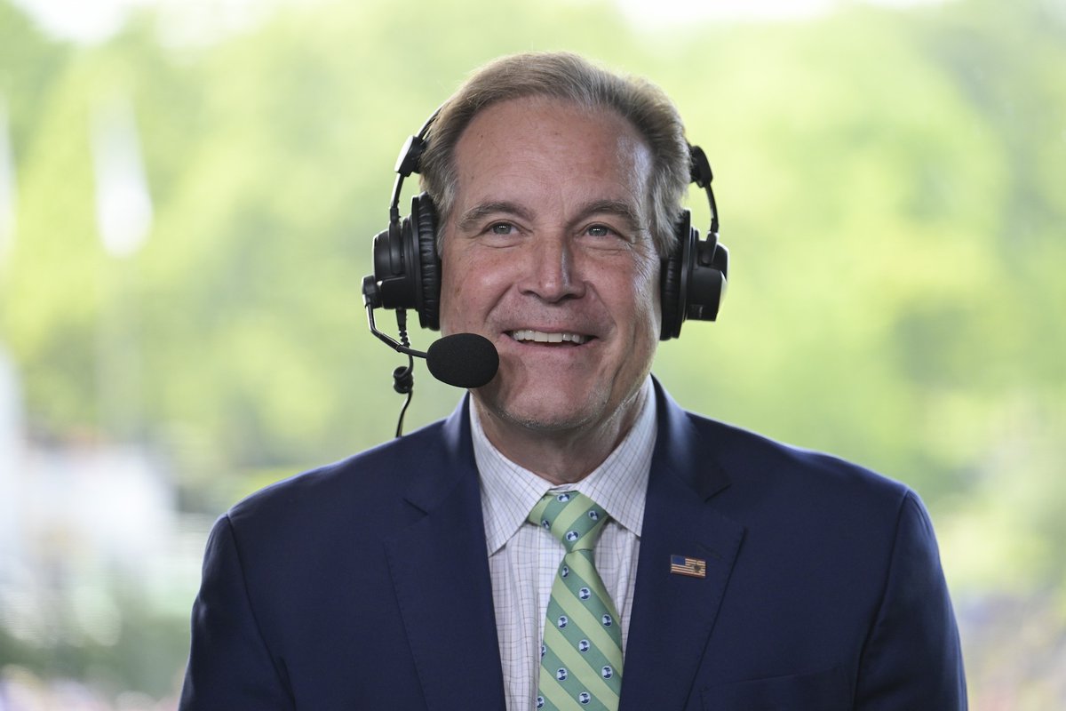 astriche's tweet photo. Every spring, The Masters returns, &amp; w/ it comes a simple greeting from Jim Nantz: “Hello, friends.” What sounds like a broadcaster’s signature line is almost a prayer inside a public ritual. This Lent, that small tradition found its way into my own life. https://t.co/J6aS2PFo2U https://t.co/AflQolM756
