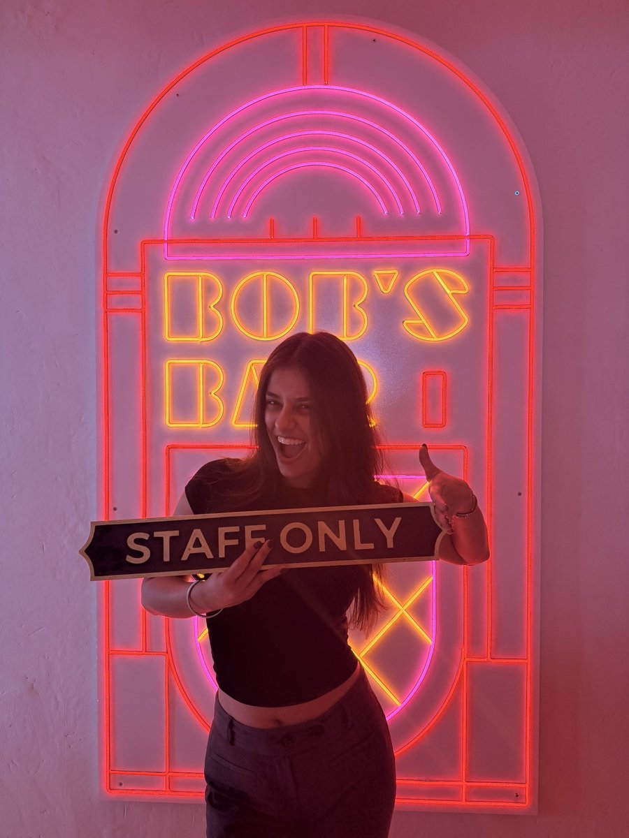 namratachawla_'s tweet photo. Cooking something very cool for #BobsBar in #Bangalore 🤭 https://t.co/8sjt5udpkw