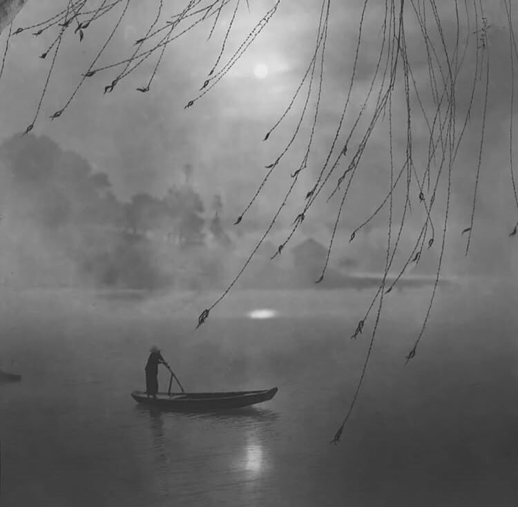#capitanoAvolte situazioni in cui puoi contare solo su te stesso

#unTemaAlGiorno 

©️Don Hong-Oai  1960