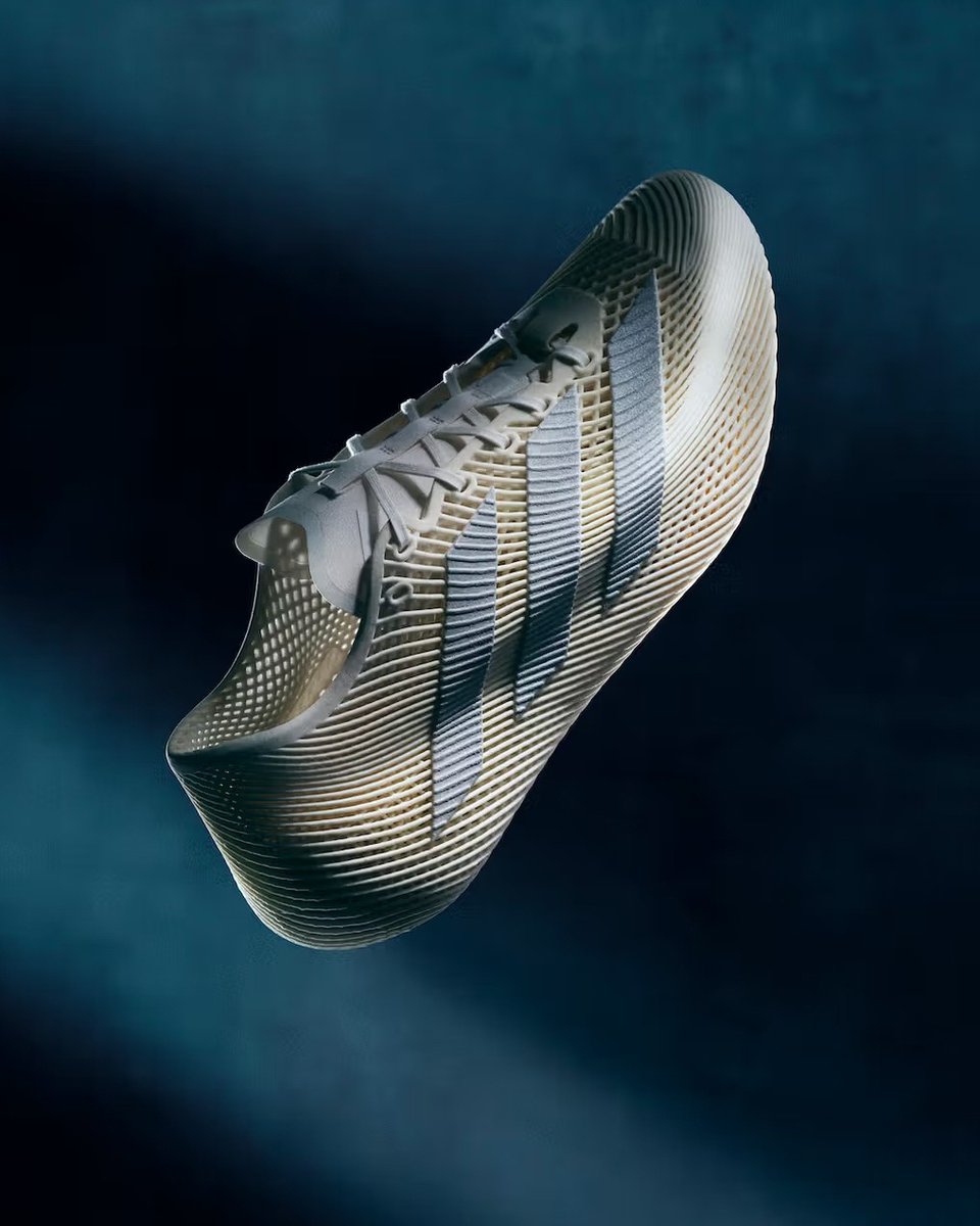 snkrfrkrmag's tweet photo. The adidas Climacool laced is back and breezy 🥶

https://t.co/zDnPBW5Baq https://t.co/jyrUzpBUfR