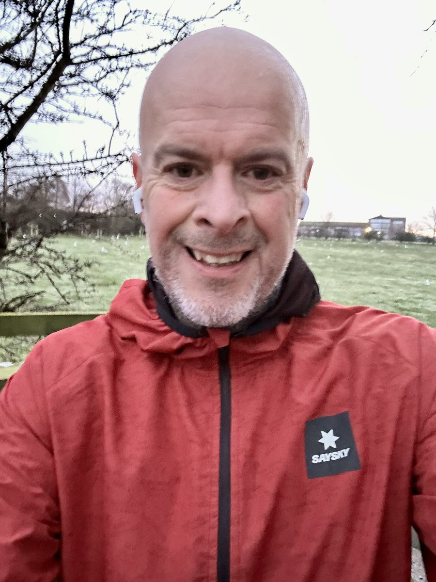 Progradar's tweet photo. An enjoyable recovery run with one of my favourite playlists for company, no Rush-ing along today though 😂🏃♂️😊 @RunComPod #flybynight https://t.co/NQ18VxzvH8